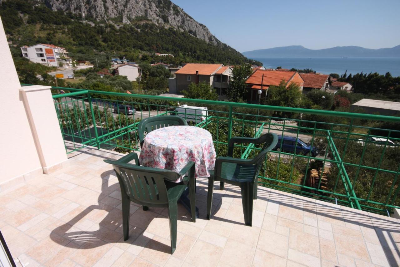 Apartments And Rooms With Parking Space Gradac, Makarska - 6819 Gradac  Exterior photo